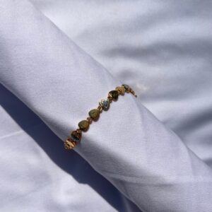 Golden Heart Elegance Bracelet