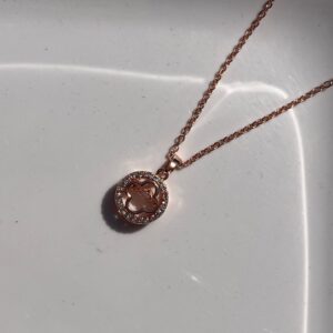Elegant Clover Charm Pendant Necklace in Rose Gold